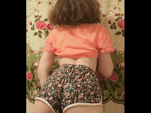 ❤️ Babe muda seksi menanggalkan seluar pendeknya pada kamera Lucah di lucah ms.pornpk.ru ❌